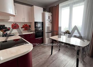 Продажа двухкомнатной квартиры, 51 м2, Набережные Челны, 20-й комплекс, 20/12