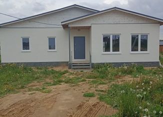 Продаю дом, 140 м2, деревня Клюшниково