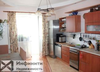 Продам трехкомнатную квартиру, 88 м2, Ставрополь, улица Мира, 264А, микрорайон №6