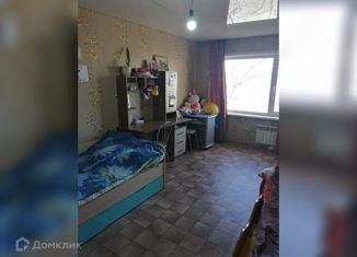 Продаю двухкомнатную квартиру, 44 м2, город Саяногорск, микрорайон Заводской, 7