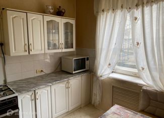 Продажа 2-комнатной квартиры, 54 м2, Армавир, улица Кирова, 56