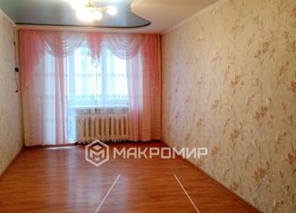 Продаю четырехкомнатную квартиру, 78.8 м2, Кунгур, улица Космонавтов, 3А