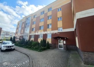 2-комнатная квартира на продажу, 62 м2, Калининградская область, улица Платова, 3