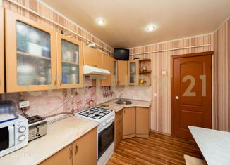 Продается 3-комнатная квартира, 57.7 м2, рабочий поселок Ишеевка, Новокомбинатовская улица, 25