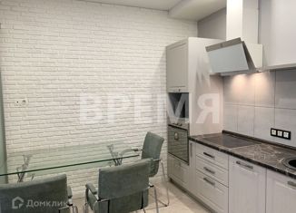 Продажа 2-комнатной квартиры, 63.7 м2, Тюмень, Сургутская улица, 11к2, Центральный округ