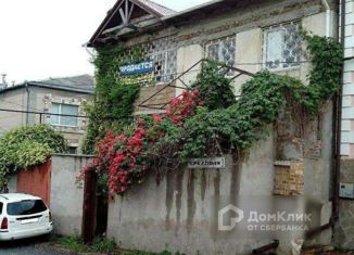 Продам дом, 360 м2, посёлок городского типа Молодёжное