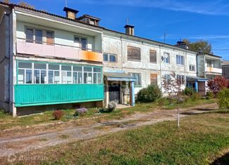 Трехкомнатная квартира на продажу, 58.4 м2, село Архангел, Молодёжная улица, 16