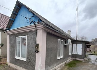 Продаю дом, 30 м2, хутор Новоукраинский, улица Комарова