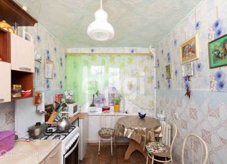 Продам 5-комнатную квартиру, 79.5 м2, Ишим, улица Чехова, 102Б