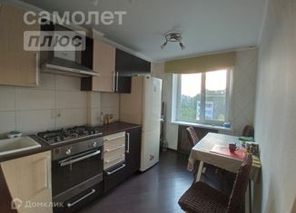 Продается 2-комнатная квартира, 46 м2, Ростовская область, улица Варфоломеева, 246