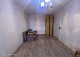 Аренда однокомнатной квартиры, 33 м2, Кириши, улица Строителей, 15