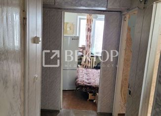 Продаю трехкомнатную квартиру, 49 м2, Волгореченск, улица имени 50-летия Ленинского Комсомола, 29