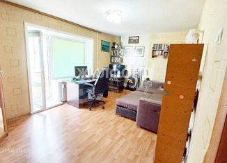 Трехкомнатная квартира на продажу, 55.1 м2, Новосибирск, улица Гоголя, 49, метро Маршала Покрышкина