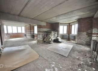 Трехкомнатная квартира на продажу, 148.6 м2, Салават, улица Губкина, 15Г