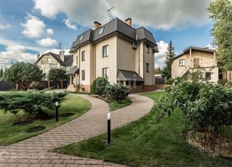 Продается дом, 550 м2, деревня Солослово