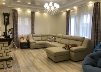 Дом на продажу, 208 м2, село Растопуловка, улица Баймурзы Суюнова