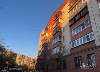 Четырехкомнатная квартира на продажу, 84.6 м2, Челябинск, Горьковская улица, 9, Советский район