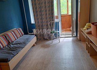 Продается 1-ком. квартира, 33.9 м2, Тольятти, улица Свердлова, 48