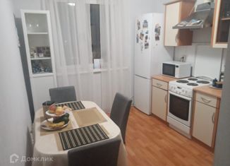 Продам двухкомнатную квартиру, 54 м2, Москва, Ленинский проспект, 135к1, метро Тропарёво