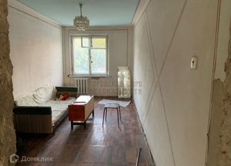 Продаю двухкомнатную квартиру, 46.7 м2, Баксан, улица имени Ю.А. Гагарина, 5