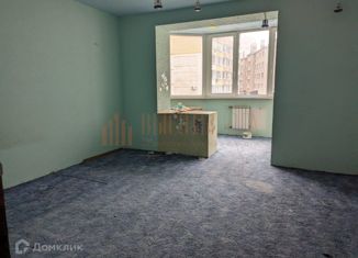 Продам 4-комнатную квартиру, 147.7 м2, Ставрополь, переулок Макарова, 8/1, Октябрьский район