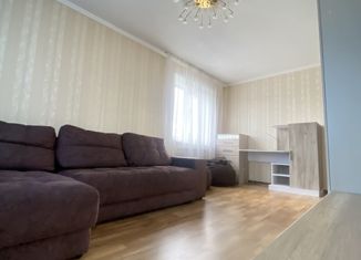 Продаю 3-ком. квартиру, 61 м2, Архангельская область, улица Катунина, 7