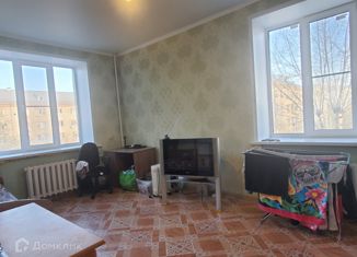 Продаю комнату, 67 м2, Казань, улица Шамиля Усманова, 7, Московский район