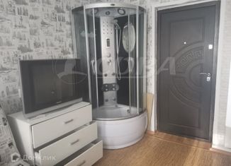 Продаю 1-ком. квартиру, 15 м2, Тюмень, улица Республики, 214