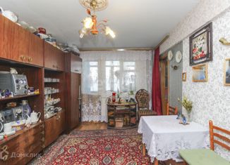 Продаю трехкомнатную квартиру, 57 м2, село Лузино, Комсомольская улица, 4