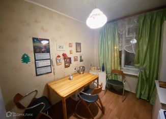 Продам однокомнатную квартиру, 32 м2, Санкт-Петербург, Пражская улица, 17к1, Пражская улица