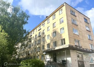 Продажа двухкомнатной квартиры, 42.2 м2, Петрозаводск, проспект Ленина, 36А