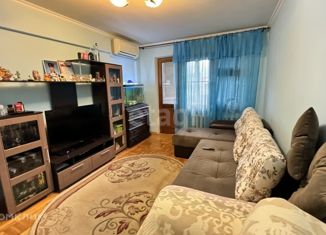 Продажа 2-комнатной квартиры, 44.8 м2, Краснодар, улица Атарбекова, 32, Фестивальный микрорайон