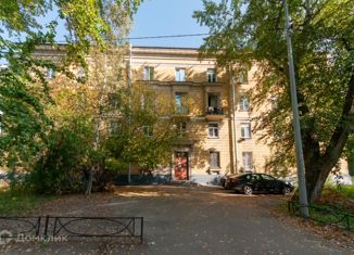 Продается 4-комнатная квартира, 120 м2, Санкт-Петербург, Октябрьская набережная, 88к6