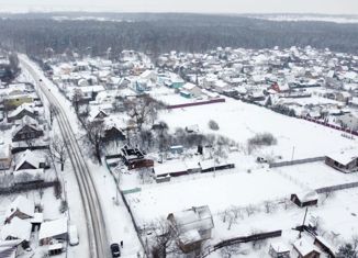 Продаю участок, 10.96 сот., деревня Лангерево