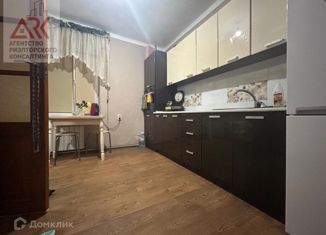 Продается 1-ком. квартира, 30 м2, село Белоглинка, Крымская улица, 5