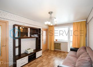 Продается четырехкомнатная квартира, 59.9 м2, Омская область, Волгоградская улица, 12А