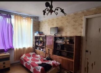 Продам 2-ком. квартиру, 48 м2, Бахчисарай, улица Фрунзе, 50А