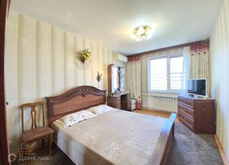 Продается 2-комнатная квартира, 53.9 м2, Санкт-Петербург, улица Генерала Симоняка, 4к2, муниципальный округ Ульянка
