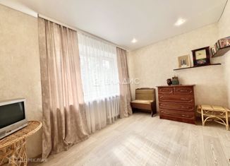 Продажа 1-ком. квартиры, 16 м2, Балаково, улица Комарова, 134