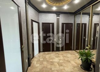 Продажа двухкомнатной квартиры, 68 м2, Геленджик, улица Васнецова, 10