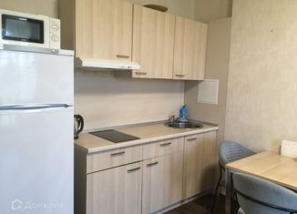 Сдача в аренду 1-ком. квартиры, 38 м2, Санкт-Петербург, Пулковское шоссе, 14Д, метро Звёздная