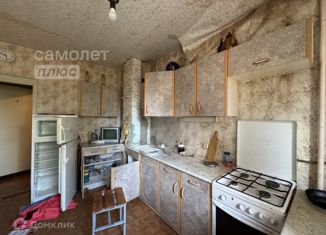 Продается трехкомнатная квартира, 63.4 м2, Владимирская область, улица Ватутина, 49