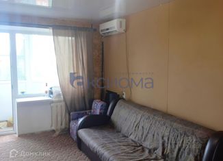 Продам 1-ком. квартиру, 32 м2, Ставрополь, улица Ленина, 108/2, микрорайон №7