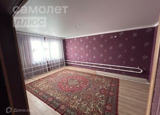 Продам трехкомнатную квартиру, 183.2 м2, Астраханская область, Набережная улица, 101