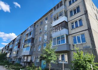 Продается двухкомнатная квартира, 45.5 м2, Карелия, улица Строителей, 7