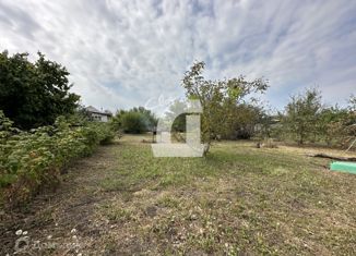 Продам участок, 8 сот., СНТ Хуторок-2, Солнечная улица