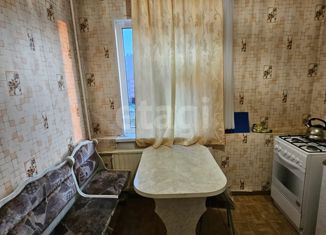 Сдаю в аренду 1-комнатную квартиру, 36 м2, Новый Уренгой, микрорайон Мирный, 1/3