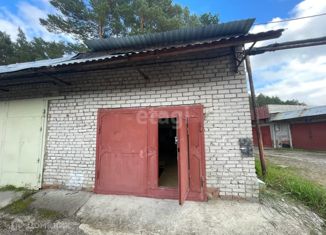 Продам гараж, 32 м2, Северск, Предзаводская улица