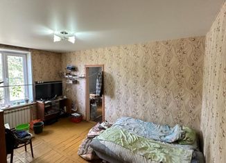 Продажа 2-ком. квартиры, 36 м2, Канаш, проспект Ленина, 40