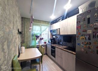 Продажа 2-комнатной квартиры, 44.2 м2, Новосибирск, улица 9-й Гвардейской Дивизии, 16, метро Студенческая